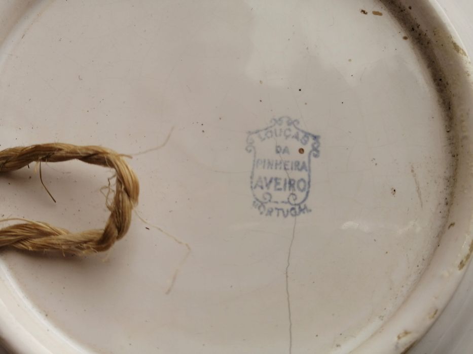 prato falante médio com marca