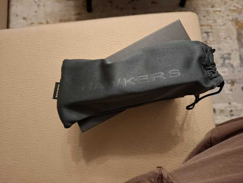 Óculos de sol marca Hawkers