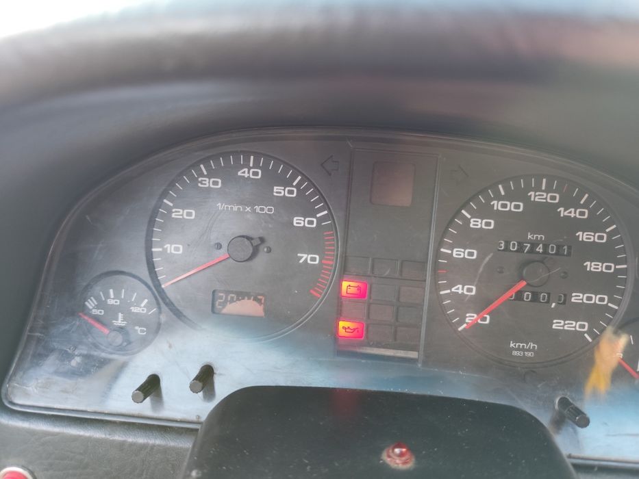 Продається ауді 80 б3 1.8 бензин