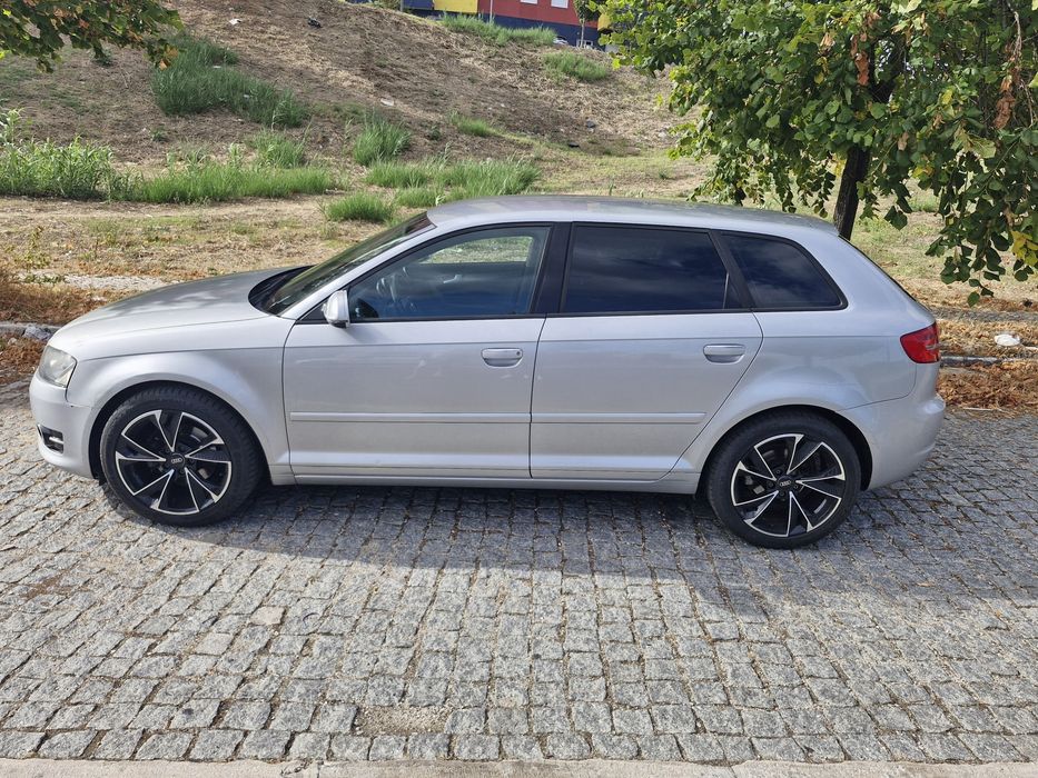 Audi A3 1.6 tdi cx DSG