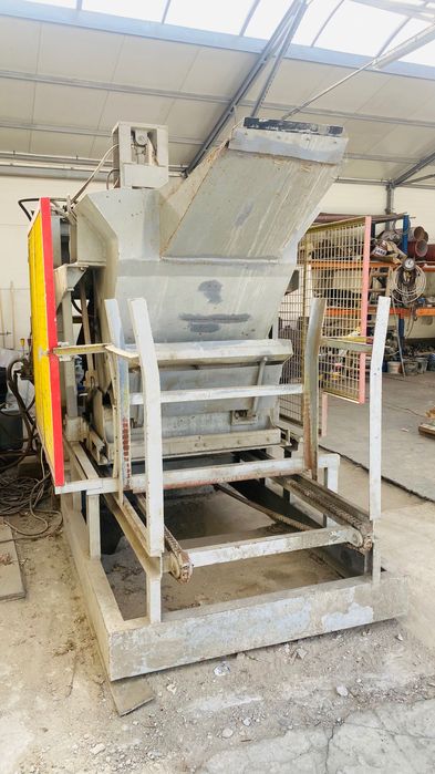 Wibroprasa do kostki brukowej HMB (niemiecka)