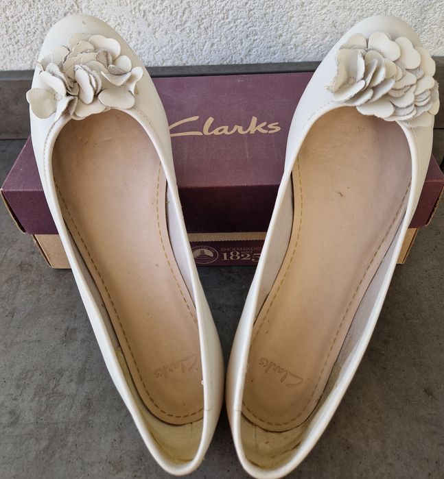 Балетки бежеві  Clarks 6,5р