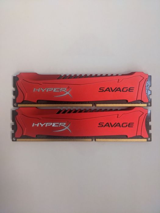 Оперативна пам'ять ddrlll 2x4gb комплект HX318C9SRK2/8