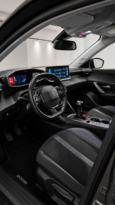 Peugeot 2008 1.2 Allure