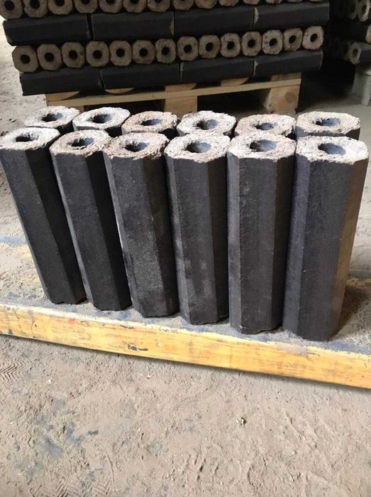 Брикет Pini Kay ламаний ( в кондиції )