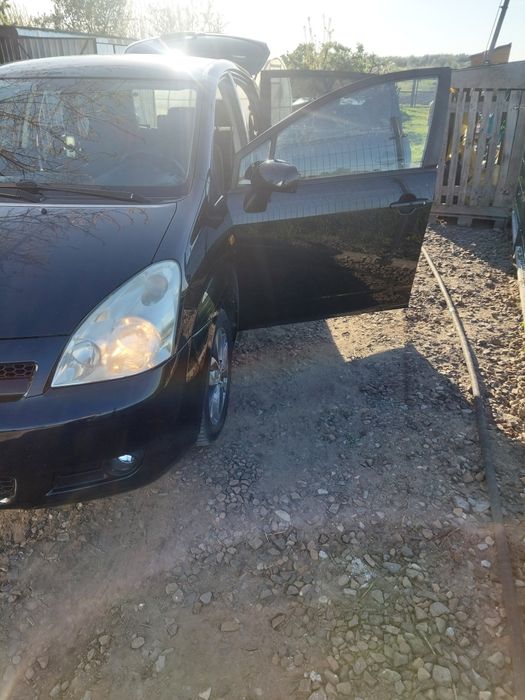 Toyota corolla verso