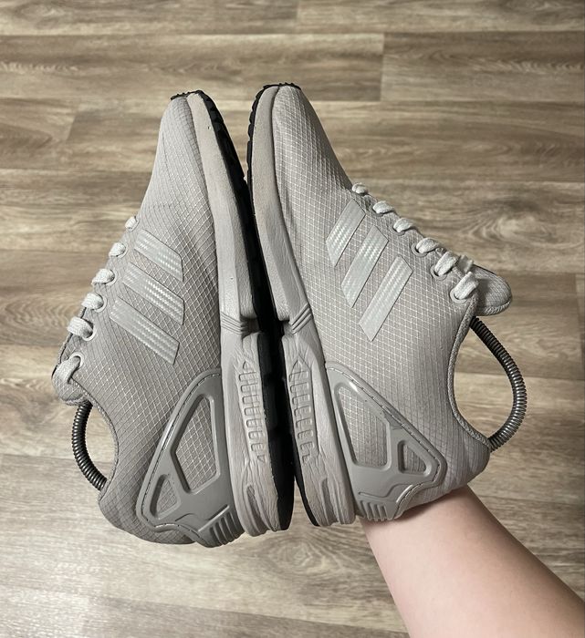 adidas zx flux - купити жіноче взуття - Ціна на OLX.ua