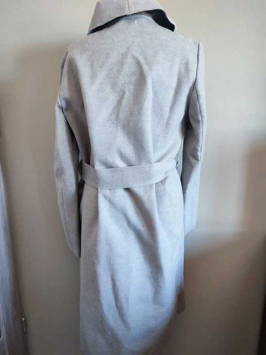 Szary płaszcz, kimonowy, szlafrokowy