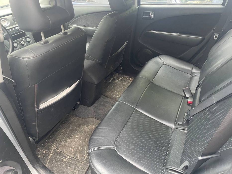 Mitsubishi Outlander 2004 року