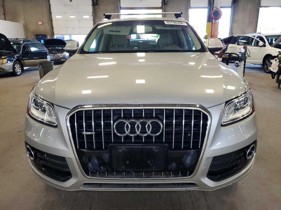 2014 AUDI Q5 premiun plus