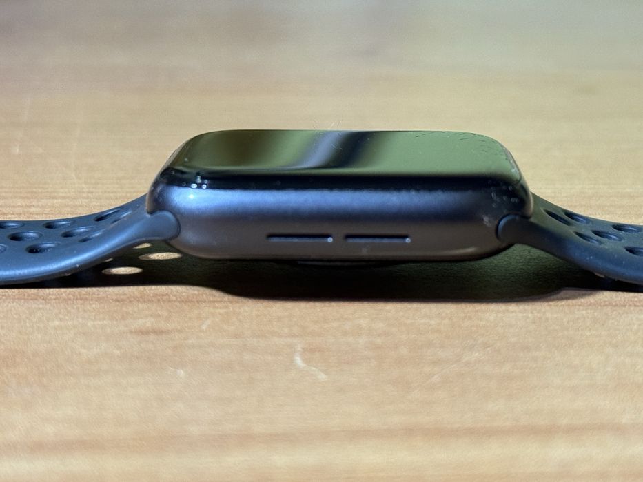 Apple Watch Nike 44mm GPS+Cellular - w pelni sprawny