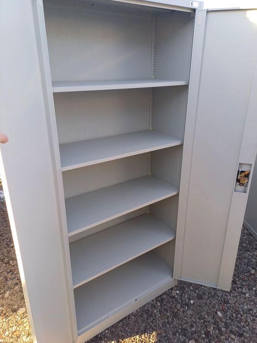 Szafa Metalowa biurowa/Garażowa  - Jan Nowak