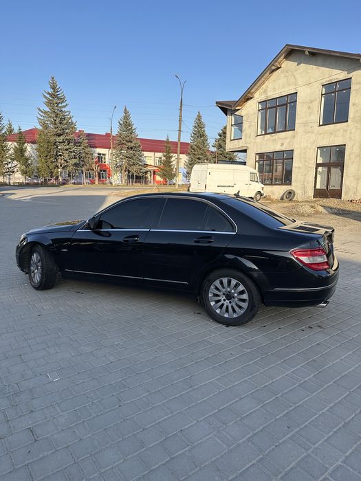 Mercedes-Benz c220 w204 2007 для військового