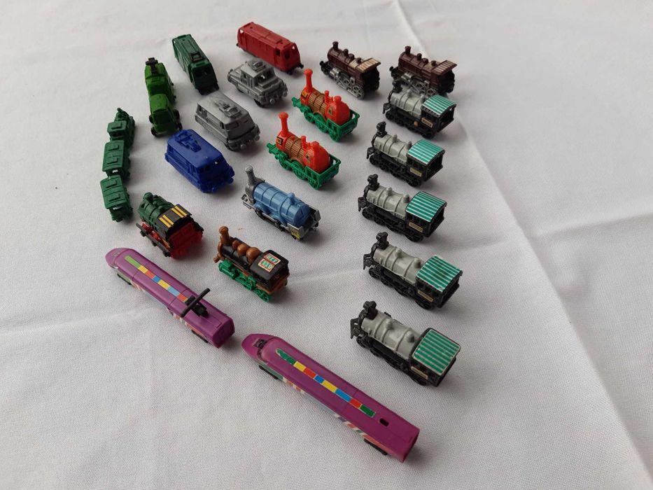 Lote Kinder Surprise Comboios Antigos Vintage