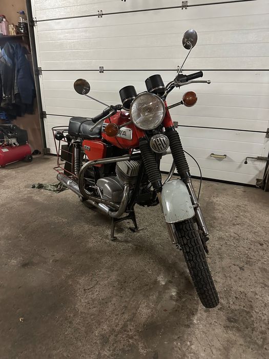 Продам мотоцикл яву в гарному стані з переоформленням