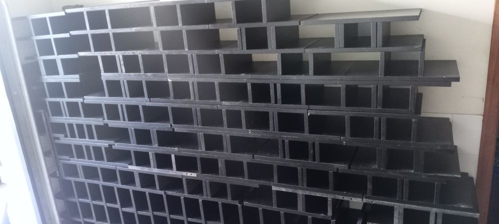 Vendo peças garrafeira 200 garrafas