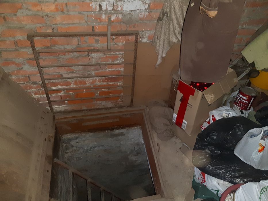 Сарай с погребом