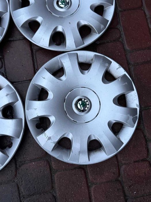 '15 Kołpaki komplet oryginalne SKODA Fabia Octavia Rapid Yeti