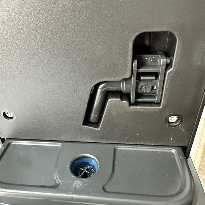 Lattissima One Shadow Black Nespresso