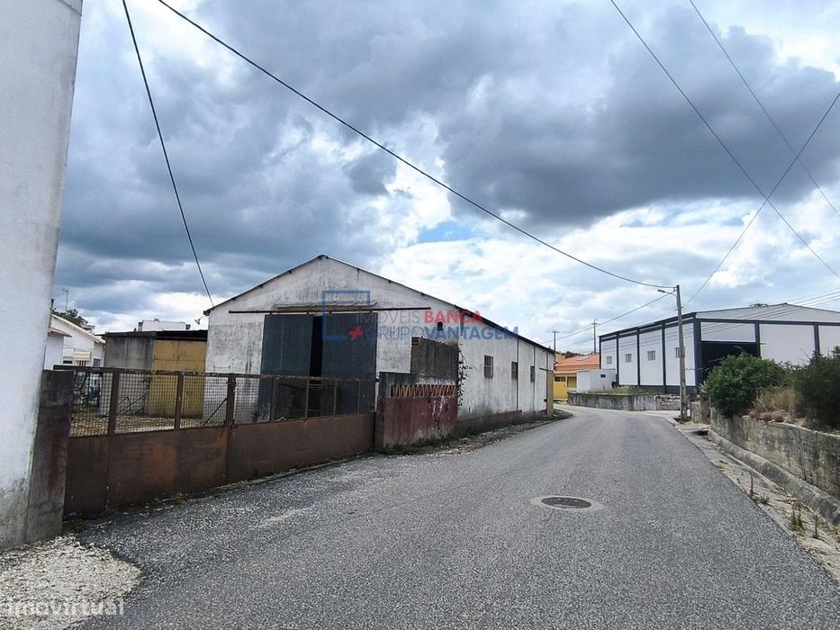 Armazém em Alcanena