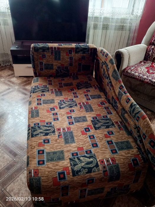 Диван-кровать в нормальном состоянии