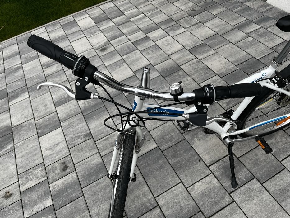 Rower miejski Btwin z przerzutkami Shimano