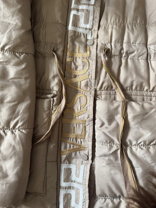 Зимове пальто Versace