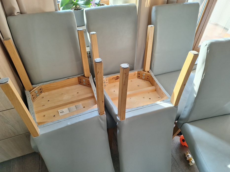 Krzesła tapicerowane