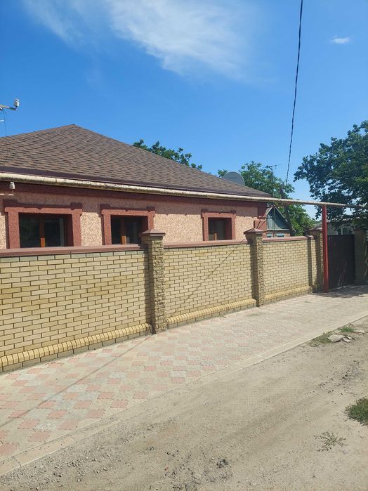 Продам Дом Центр (можно СЕРТИФИКАТ)