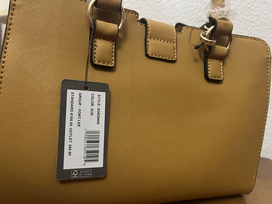 Mala Guess Nova