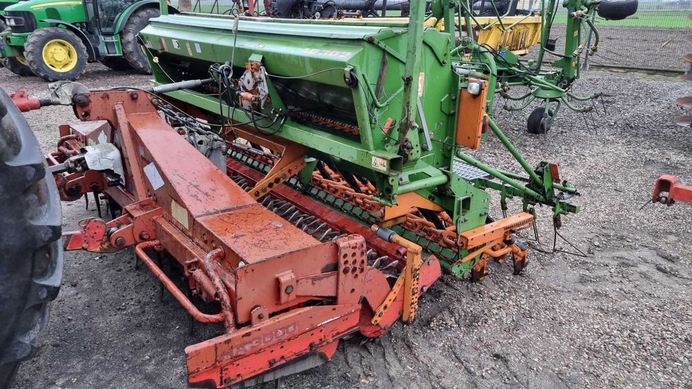 Zestaw uprawowo siewny agregat Kuhn HA 3000 siewnik Amazone AD 302 K