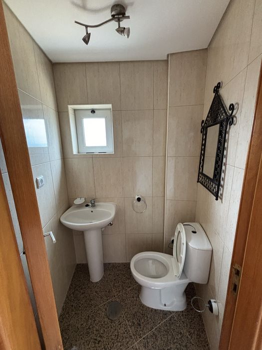 Vende-se - Apartamento T2 com terraço no Porto