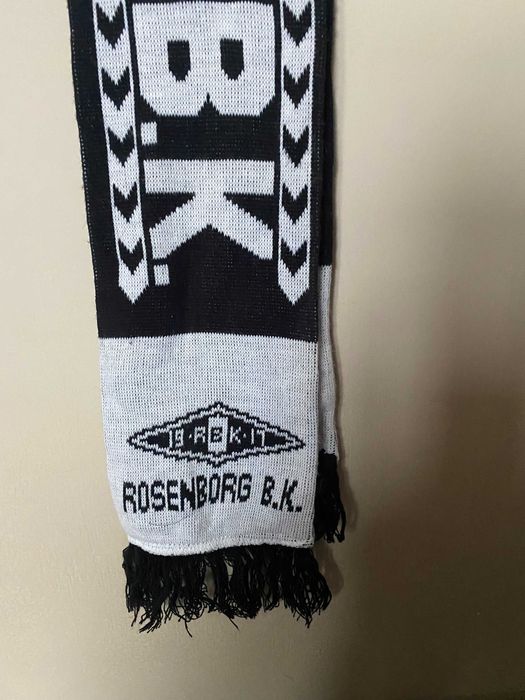 Unikatowy szal piłkarski ROSENBORG TRONDHEIM B.K.- OKAZJA