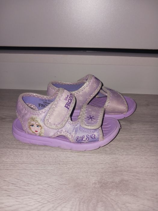 Sandały Disney Frozen Elsa rozm. 25