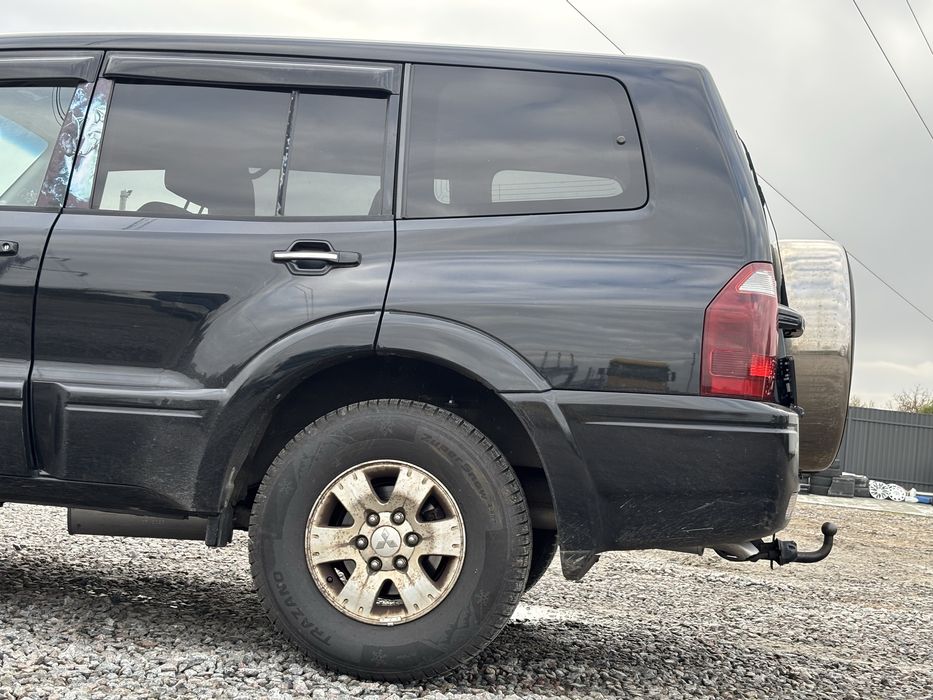 Mitsubishi Pajero 3