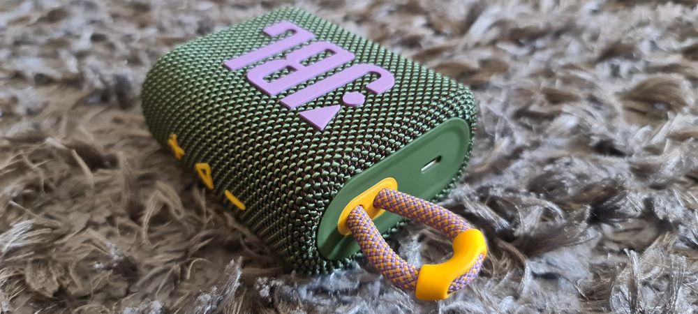 GO 3 Portable Bluetooth Speaker64284338026371124