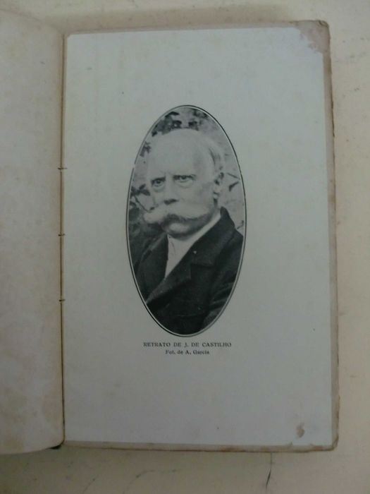Lisboa Antiga - Bairros Orientais
de Júlio de Castilho