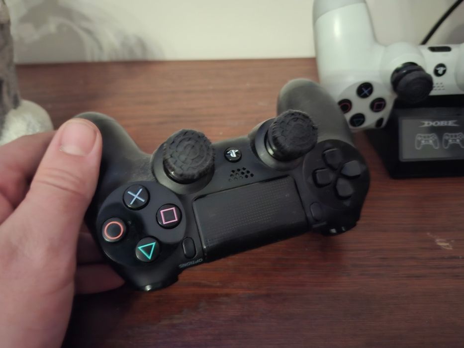 Sprzedam Ps4 slim