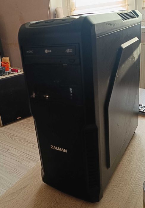 komputer do Gier gamingowy RAM DDR4 SSD ZALMAN GRAFIKA Radeon 8GB//TOP