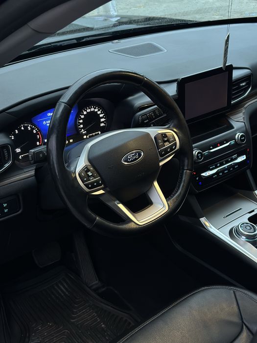 Ford Explorer 6 3.3 гібрид