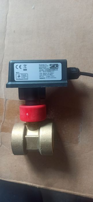 Продам датчик потока SIKA