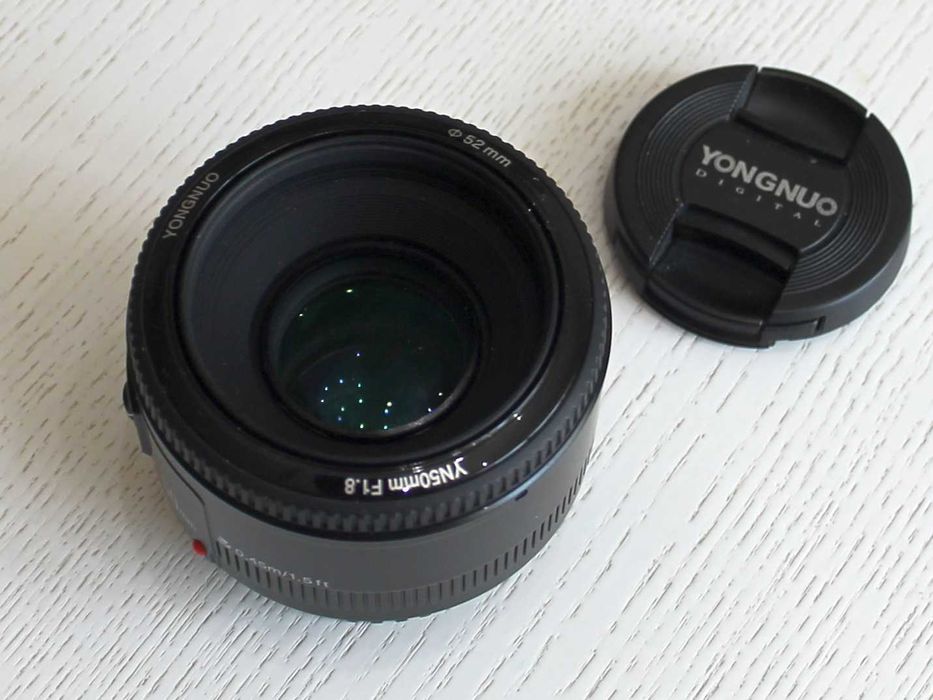 Продам об'єктив Canon Yongnuo EF 50 F1.8