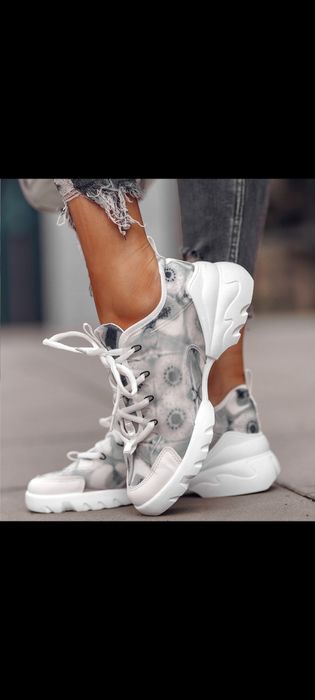 Nowe adidasy r 39