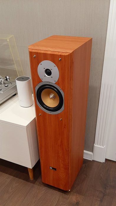Колонки Pure Acoustics King F 250 watts