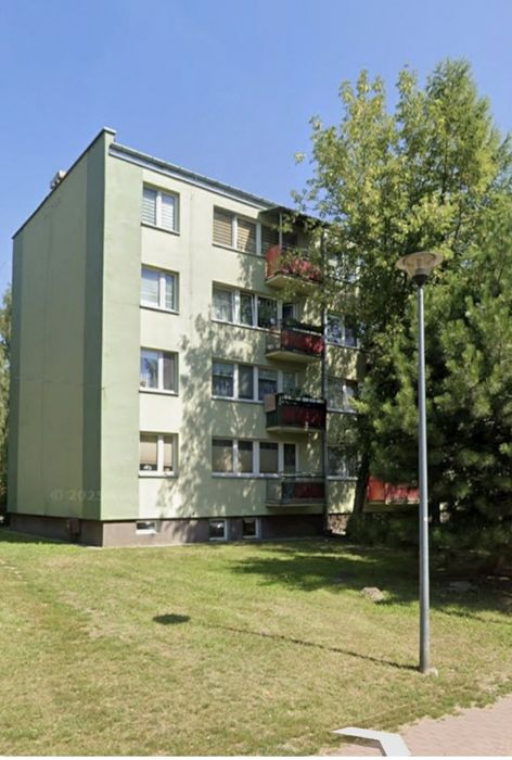 Bezpośrednio sprzedam 4-pokojowe   60,04 m kw mieszkanie Józefów k. Błonia /Płochocin (Gm. Ożarów Maz)+balkon+piwnica.