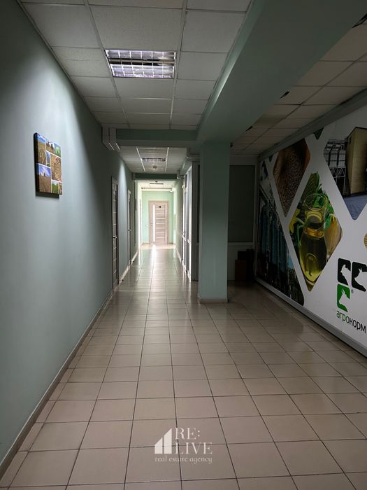 Оренда офісного приміщення в ТЦ «Глобус», вул. Єршова, 11