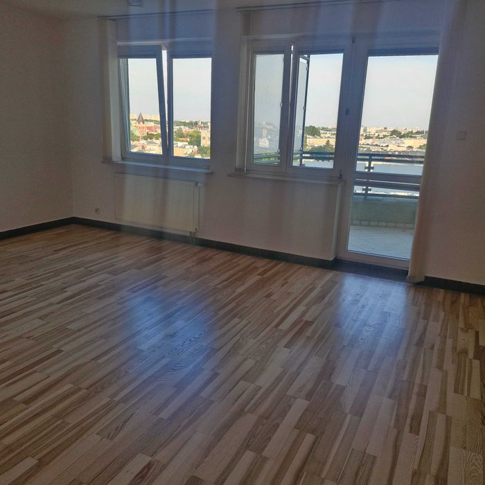 Bliska Ochota, Al. Jerozolimskie 105 m², apartamentowiec , 4 pokoje, garaż , ochrona - Więcej