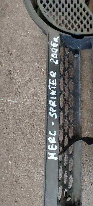 Mercedes Sprinter 2006r grill atrapa
