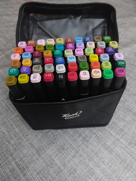 Pack 60 canetas. NOVO