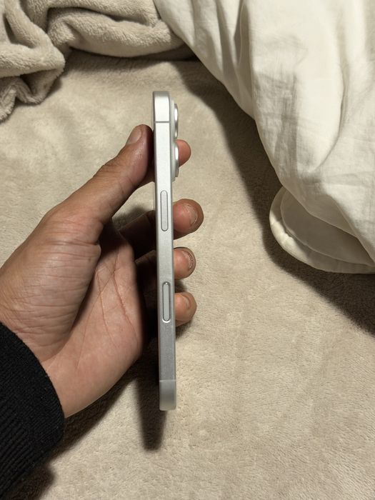 Iphone 16 128g  .